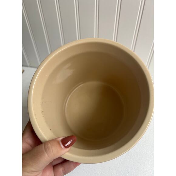 Le Creuset Stoneware Crock Utensil Holder Ombre Red | Kitchen Counter Decor - Picture 7 of 10